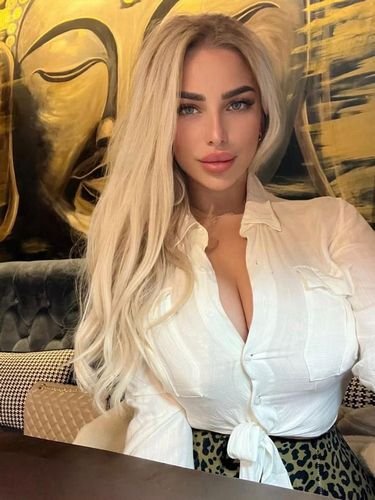 Call Girl In Dwarka Sector 6